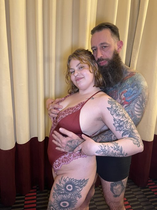 Just posted my first scene with @weedprincess___ from AVN.  Almost 30 minutes of us going at, @CloverSquirts<a class="tags" target="_blank" title="On Twitter" href="/?out=eyJ0eXAiOiJKV1QiLCJhbGciOiJIUzUxMiJ9.eyJpYXQiOjE3MjE3NjIwNDgsImlzcyI6InR3cG9ybnN0YXJzLmNvbSIsIm5iZiI6MTcyMTc2MjA0OCwiZXhwIjoxNzUzMjk4MDQ4LCJyZWRpcmVjdF91cmwiOiJodHRwczovL3R3aXR0ZXIuY29tL3dlZWRwcmluY2Vzc19fXyJ9.w9a0uNqRujkrafq2VR50ucVhd7DvxrBymJt-wglUa0_WU9vqIy16RiIOEnD-uqgAiIGVP-lmAgpQYs-MUtG-XA">@weedprincess___</a><a href="/tag/stripchat"class="tags"><span>#stripchat</span></a><a href="/tag/stripchatlive"class="tags"><span>#stripchatlive</span></a>
