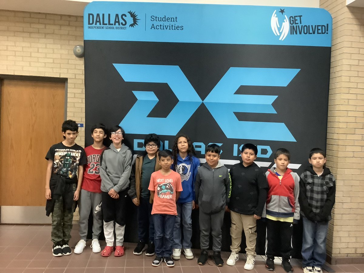 Bowie students had a great time at their Esports competition this past saturday!
¡Los estudiantes de Bowie se lo pasaron genial en su competencia de deportes electrónicos el sábado pasado!