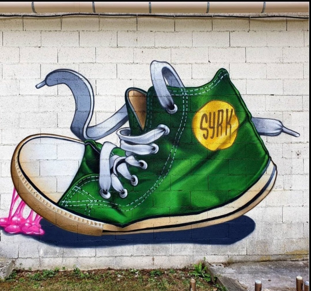 #streetart. #urbanart. #mural
By : Syrk
