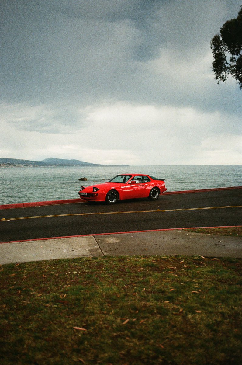 andyofsixpaths_'s tweet photo. 944 Turbo on @Kodak 400 🎞️ https://t.co/9nEnj3KlUT