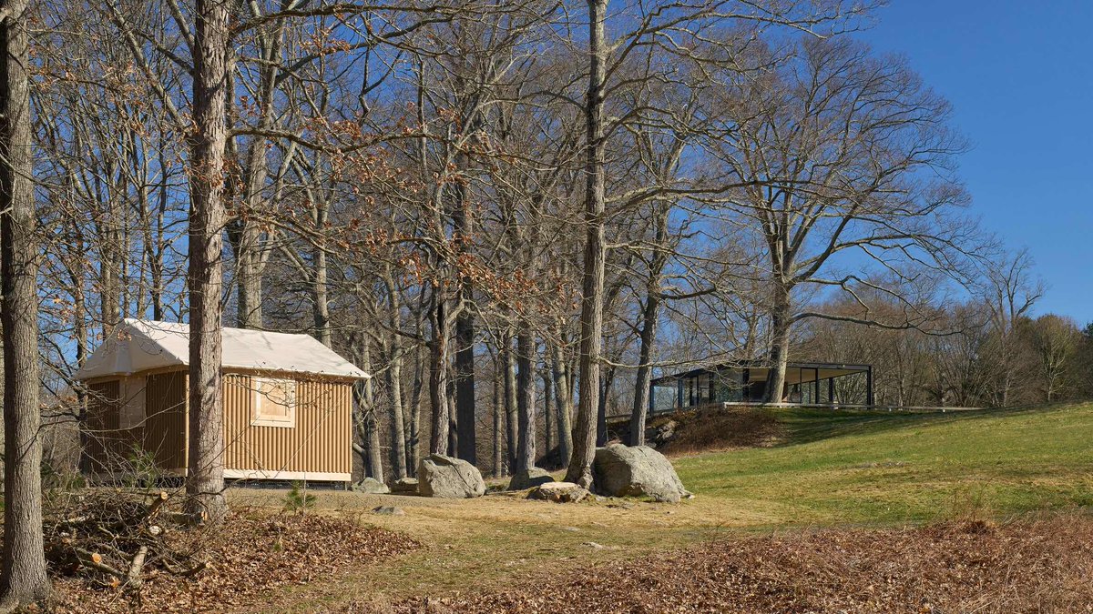 Philip Johnson'ın 'Glass House'u ile Shigeru Ban’ın 'Paper Log House'u Bir Arada

#pavyon #shigeruban #afetsonrasıtasarım #alternatifmimarlıkpratikleri #doğalafet #afetsonrası #philipjohnson #snøhetta

xxi.com.tr/i/philip-johns…