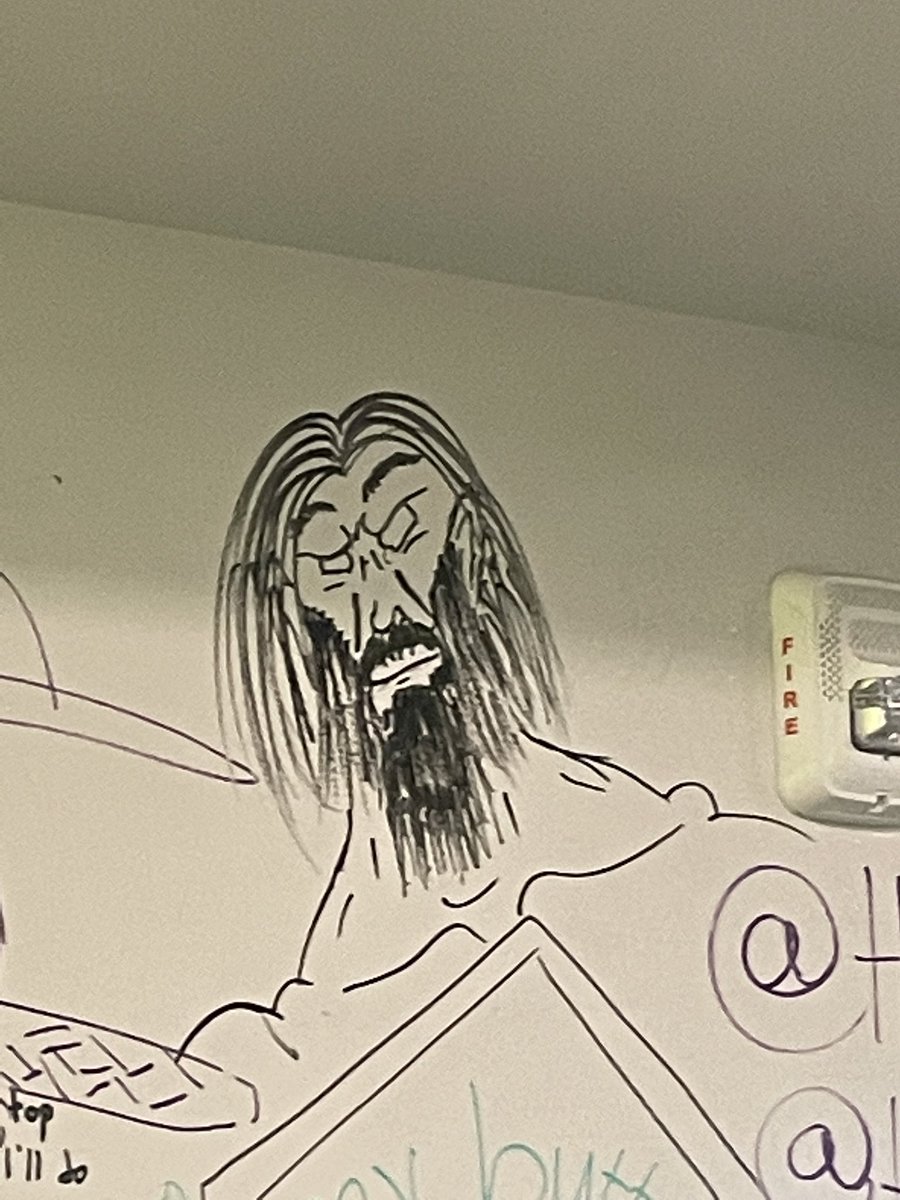 justjsoh's tweet photo. Someone drew @MoistCr1TiKaL on our dorm wall https://t.co/ic1N5Ff0gY