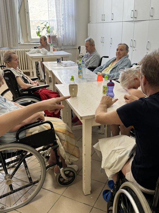 Today I went to P&eacute;terfy K&oacute;rh&aacute;z-Rendelőint&eacute;zet &eacute;s Orsz&aacute;gos Traumatol&oacute;giai Int&eacute;zet (psychiatrist/toxicology/addiction