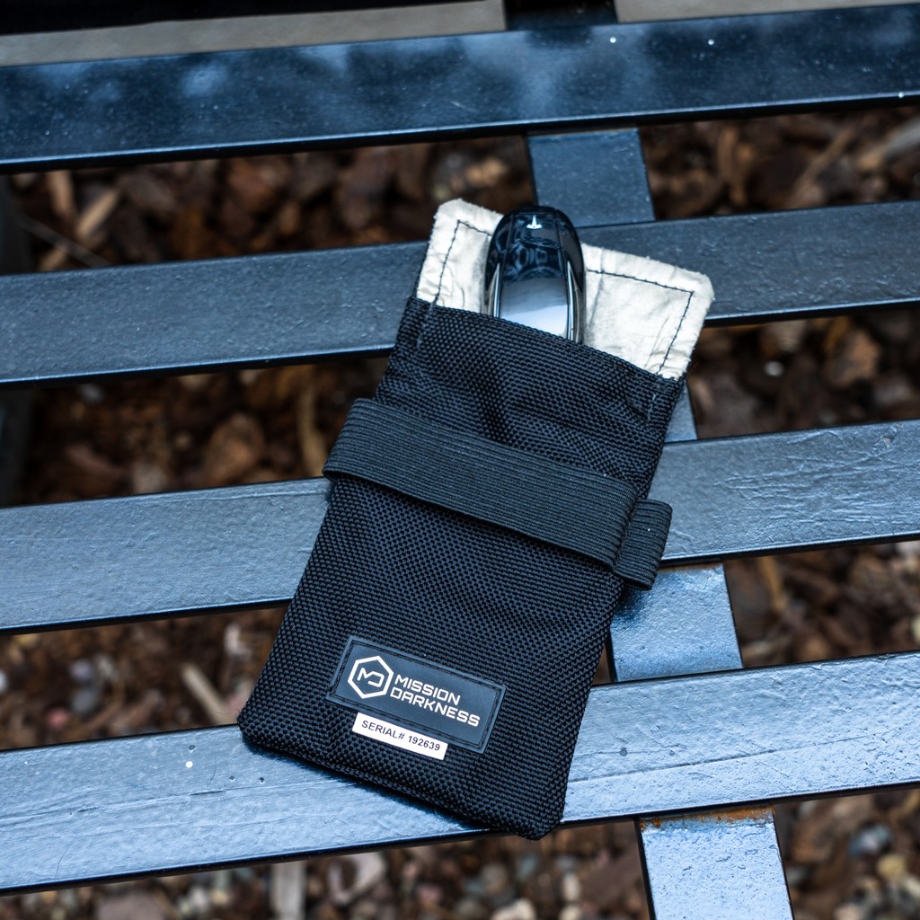 MissionDarkness's tweet image. Secure your ride from tech-savvy thieves! The Mission Darkness Keyfob Bag blocks signal boosting to keep your vehicle safe. Just stash your fob and relax, knowing your car is protected from unauthorized access. #VehicleSecurity #SignalBlocking #FaradayProtection #MissionDarkness