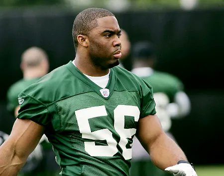 Don't get me wrong. Zach Wilson was bad & is one of the worst picks in #Jets franchise history. HOWEVER... To me, Vernon Gholston still holds the crown as the WORST pick in franchise history. A first-round (No. 6 overall) pass rusher who never registered a sack? Plus factor in