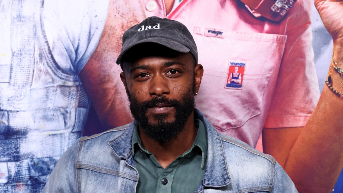 LaKeith Stanfield is looking to star in and produce a film adaptation of hit neo-noir vampire video game ElPaso, Elsewhere. See more details: empireonline.com/movies/news/la…