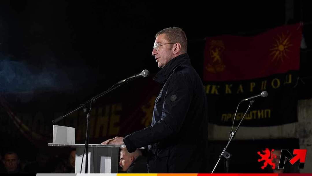 На 24 април граѓаните масовно да се обединат околу столбот на македонскиот идентитет и иднината на Македонија ВМРО-ДПМНЕ заокружувајќи го бројот 2 за Силјановска Давкова!