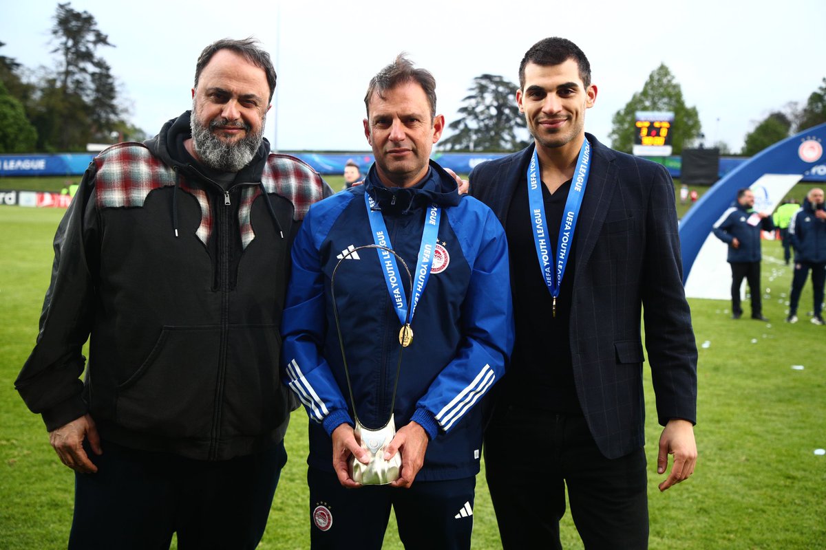 Olympiacos FC tweet media