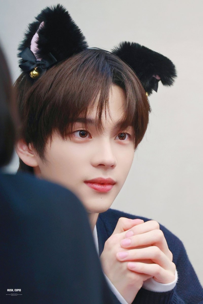 cupid_tws's tweet photo. 240309 부산 HQ 

☁️초근접셀카보고 벅차올라서..🫠🩷

#TWS #투어스 #신유 #SHINYU https://t.co/jKV26qquQC