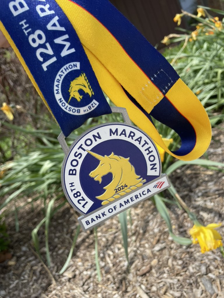 Sharing #MedalMonday with some of my buddies in @Cnolfi29’s class. Thank you for the warm welcome back and your support! 🏅🦄💙💛🎉 #proud2bD23 @D23Sullivan @bostonmarathon