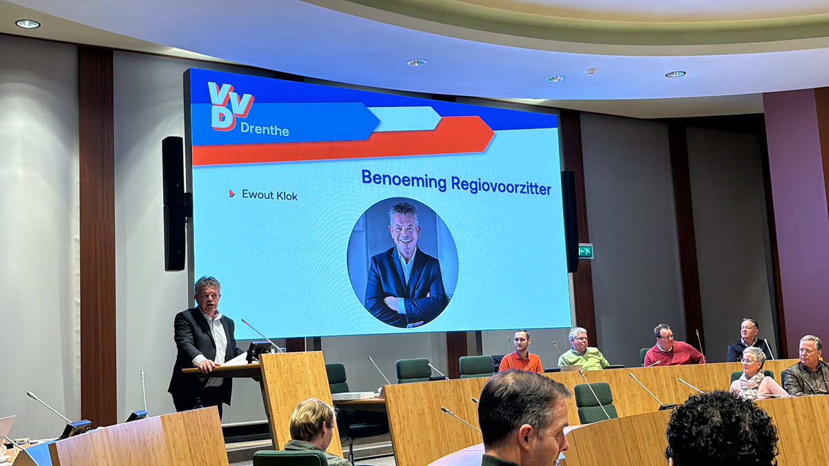 Benoeming Regiovoorzitter. Een bekende 😜

Leuk!

Succes <a href="/EwoutKlok/">Ewout Klok</a>