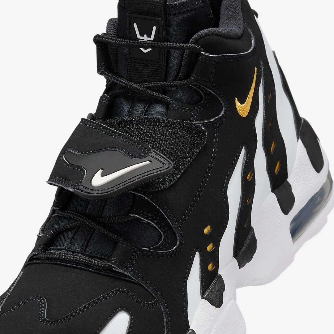 The ‘96 icon is back. With a white leather base, black nubuck panels showing a ripped-like design, and gold pops of accent, famously worn by Deion Sanders, the Nike Air Diamond Turf Max ‘96 “Varsity Maize” drops Tuesday, April 23rd, and will be available FCFS only at our Decatur…