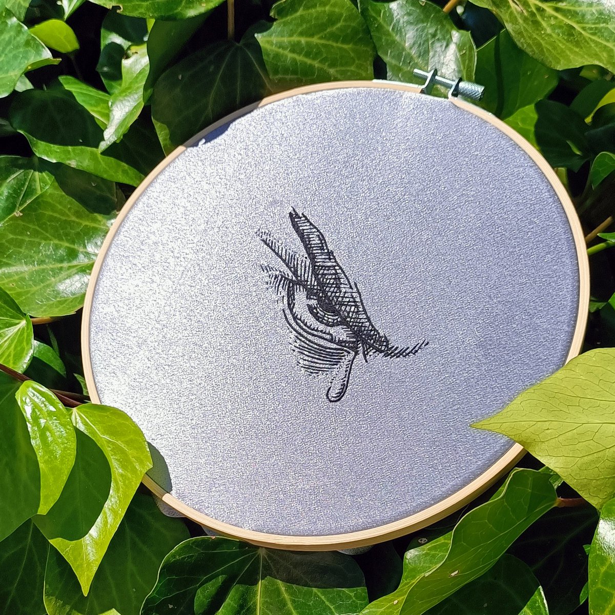 embro_mr's tweet photo. "Morning Star" 🌟 Inspired by Alexandre Cabanel's "L'Ange déchu," this piece took patience and precision. Embroidered with Anchor cotton thread on iridescent fabric, it shimmered to life despite the challenge.
Now all that’s left to do is frame it and put it up for sale. https://t.co/tKqRjfcbYj