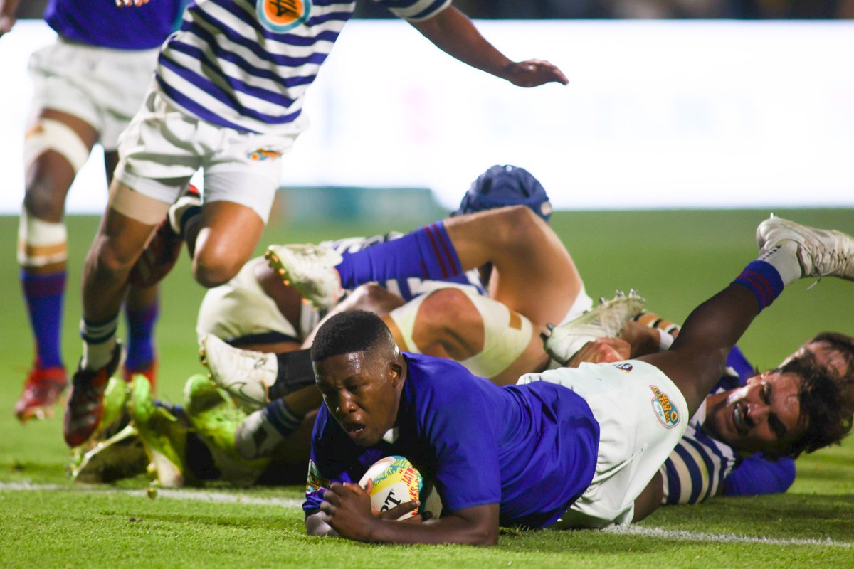FULL TIME and the Shimlas are your FNB Varsity Cup 2024 champions after a thrilling final that saw the home side win it with kick in the 80th min. FNB UFS 45 - 42 FNB UCT #RugbyThatRocks brought to you by FNB, Steers and Suzuki.