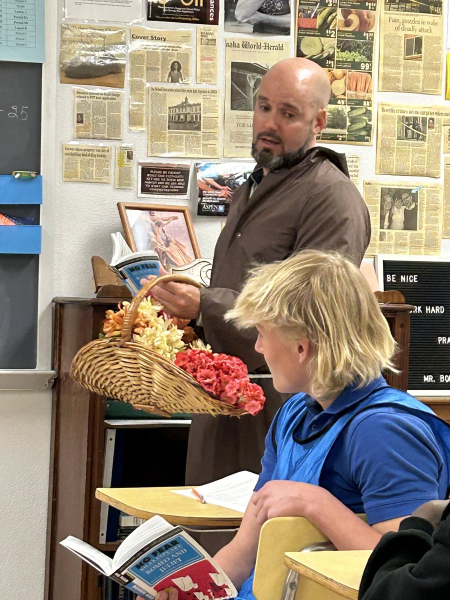 GCPrinEubanks's tweet photo. Wow!!  Mrs. JB was scraping the bottom of the barrel but she accidentally found a diamond in the rough.  Who knew Coach TO was such a thespian?  TO channeled his acting skills to perform Friar Lawrence in Shakespeare’s Romeo and Juliet!  Say goodbye to Hollywood, TO!! https://t.co/ZevG8r4mBb