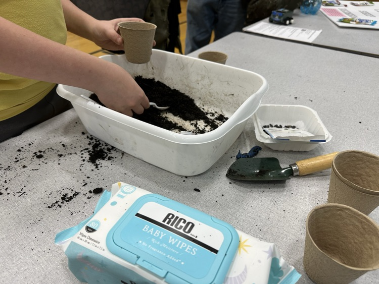 Our Irving crew making the 🌎 a better place everyday! Happy 🌱 Earth Day!