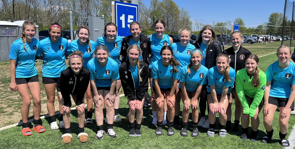 DPA 09 Girls Showcase finished the Blue Chip Showcase 1-1-1 picking up an important 4 points in GLC league play during the weekend. They are looking forward to heading to Crossroads next weekend! #DPAFamily #ForThePlayers