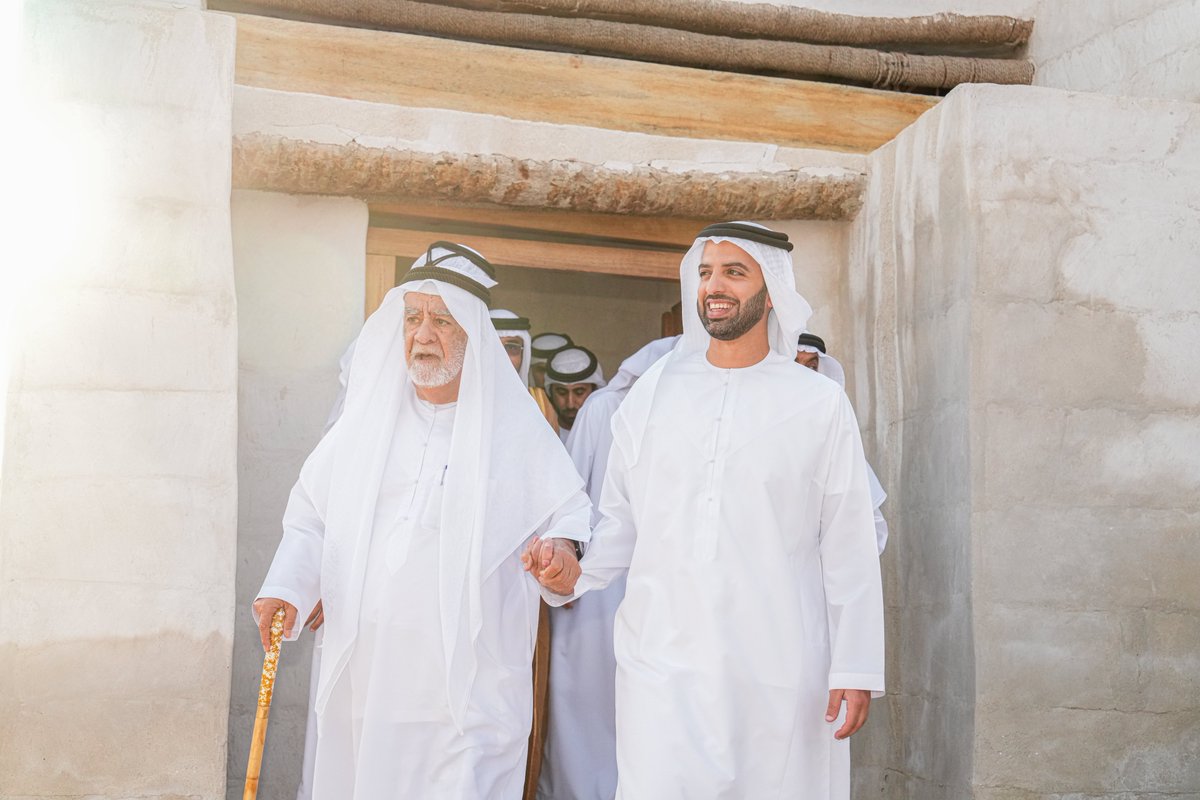 HH Mohammed bin Saud attends a mass wedding ceremony in #RasAlKhaimah, held at Al Jazeera Al Hamra Heritage Village, and extends his congratulations to the newlyweds.