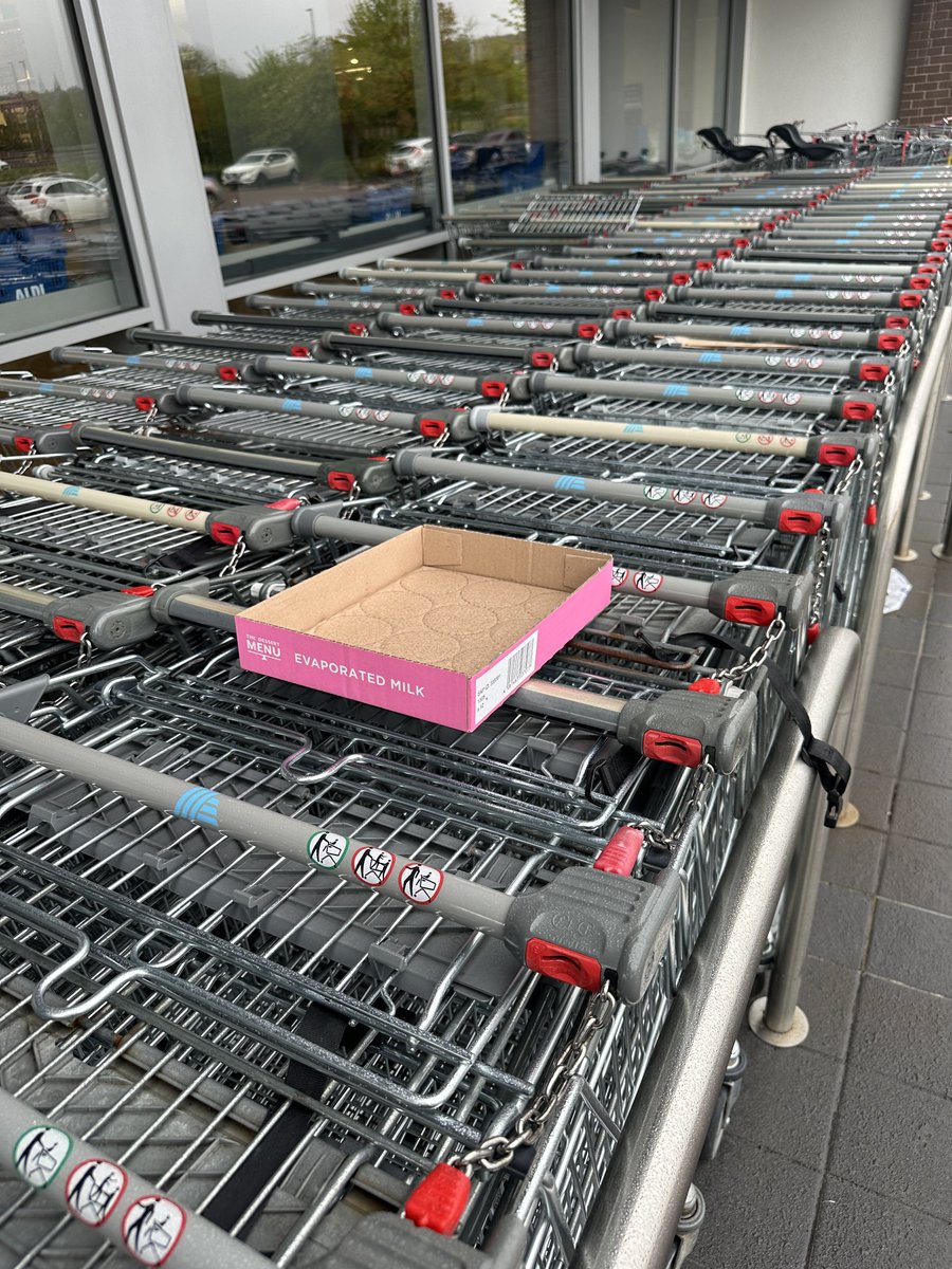 𝕮𝖔𝖓𝖔𝖗 tweet media