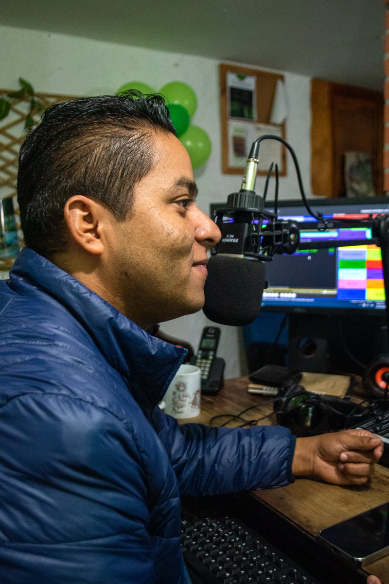 TamesisTeve's tweet photo. Compartimos con nuestros oyentes la alegría de obtener por segundo año consecutivo el Premio India Catalina a Mejor Producción de Canal Comunitario.
Un logro más que se obtiene gracias al apoyo y la confianza que han depositado en la empresa de los tamesinos. https://t.co/rT9c4KMGfo