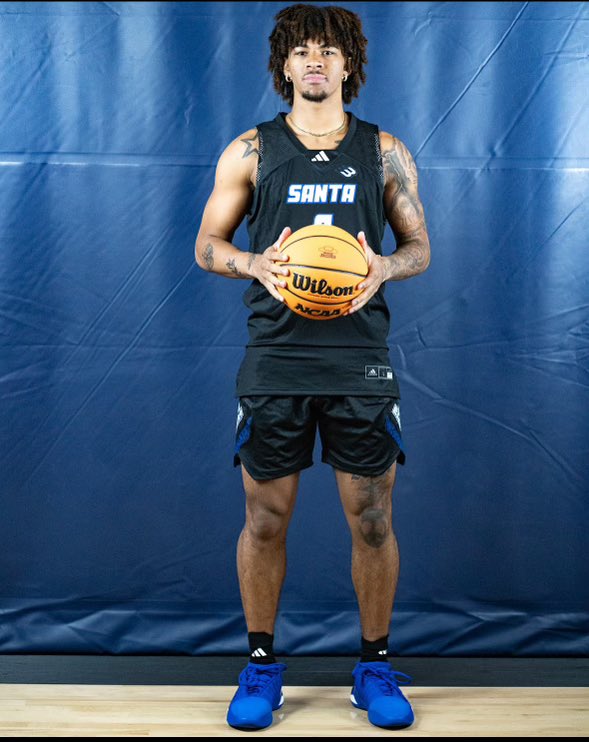 Three-star guard ZZ Clark, the younger brother of Skyy Clark, has flipped his commitment from Tennessee State to UCSB, he tells @247Sports. Story: 247sports.com/article/three-…