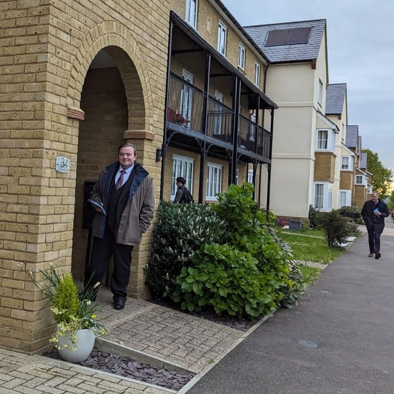 Out on the doorstep in #Maidstone this evening campaigning for the excellent @TomCannon1 and @StanleyForecast. Both incredibly hardworking local councillors who deserve to be re-elected next Thursday.  #LocalElections2024 #ToryCanvass #VoteConservative