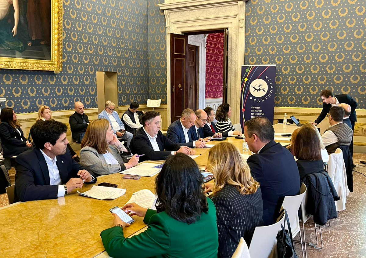 DeputacionOU's tweet image. O deputado provincial de Innovación e Desenvolvemento Sostible, Jorge Pumar @pumarjorge  representa á Deputación no Consello Político de Partenalia en Lucca (Italia)

depourense.gal/index.php/actu…