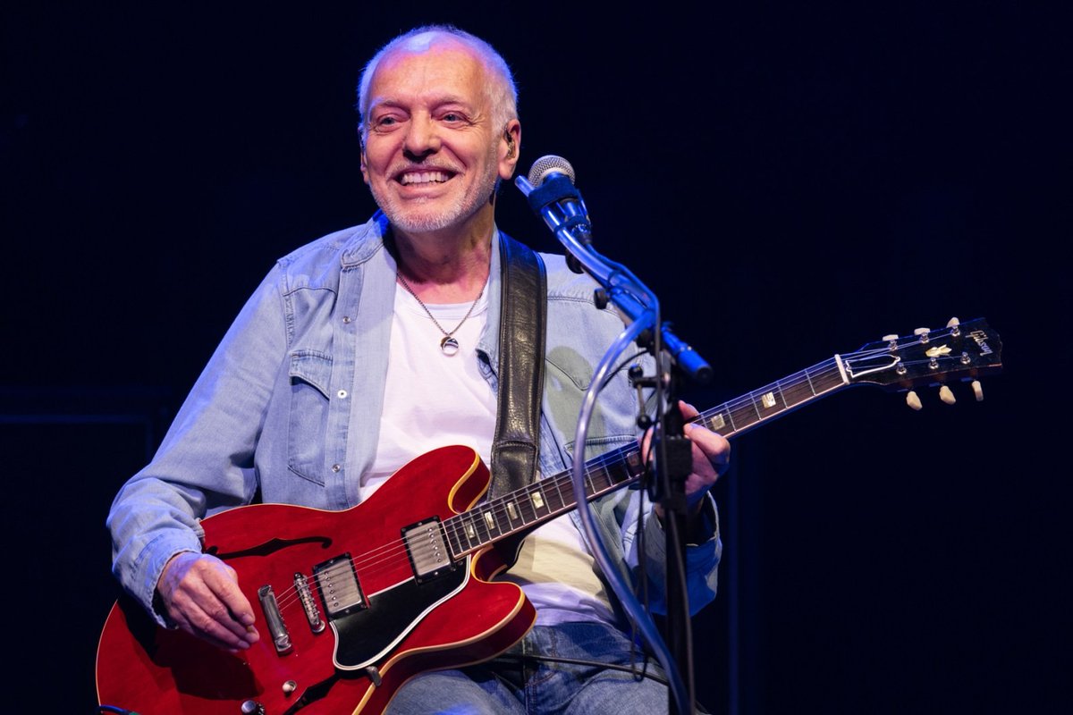 After three decades of eligibility, @peterframpton was starting to think he’d never be inducted into the @rockhall Hall of Fame. That changed over the weekend. 'My phone hasn’t stopped blowing up since.' Interview: rollingstone.com/music/music-fe…