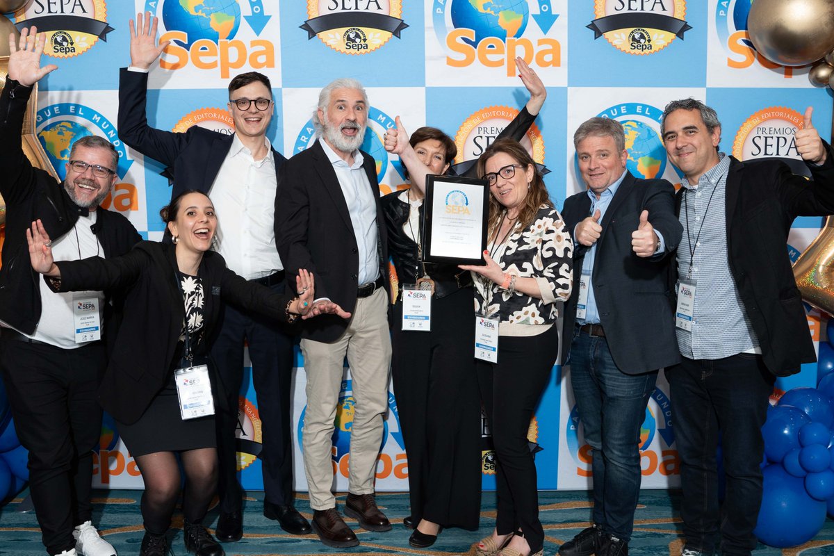EditorialClie's tweet photo. El equipo de Editorial CLIE recibió la placa al Mejor Libro Original en Español del SEPA 2024,  a Xabier Pikaza por el Curso de Teología Patrística, Historia y Doctrina de los Padres de la Iglesia.  Además, felicitamos a nuestros colegas de HarperCollins, por sus premiaciones https://t.co/L1D0uW7GKW