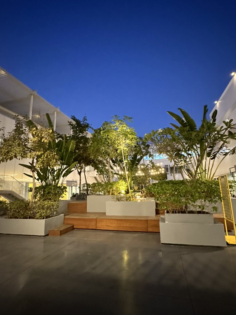 Jeanne Morel tweet media