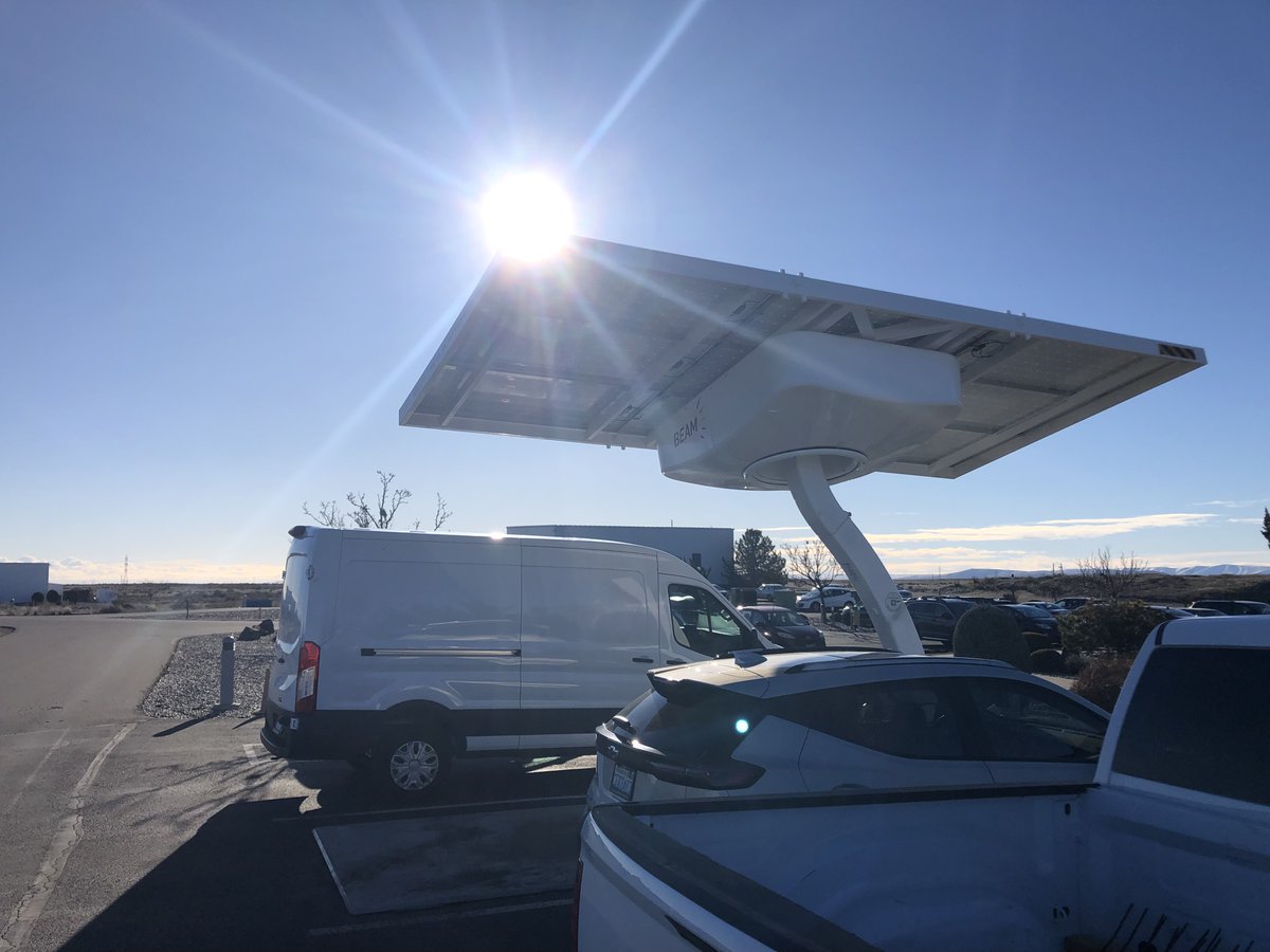 Happy #EarthDay from @LIGOWA!
🌎
Thread on our #sustainability efforts.
🌍
--Majority of  LIGOWA on-site automobiles are EVs (we also have several bikes on site!).
A few months ago an off-grid #SolarPowered charging station was installed on-site for our vehicle fleet.
#Earth
1of4