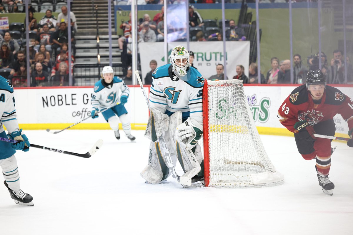 UVM Men's Hockey tweet media