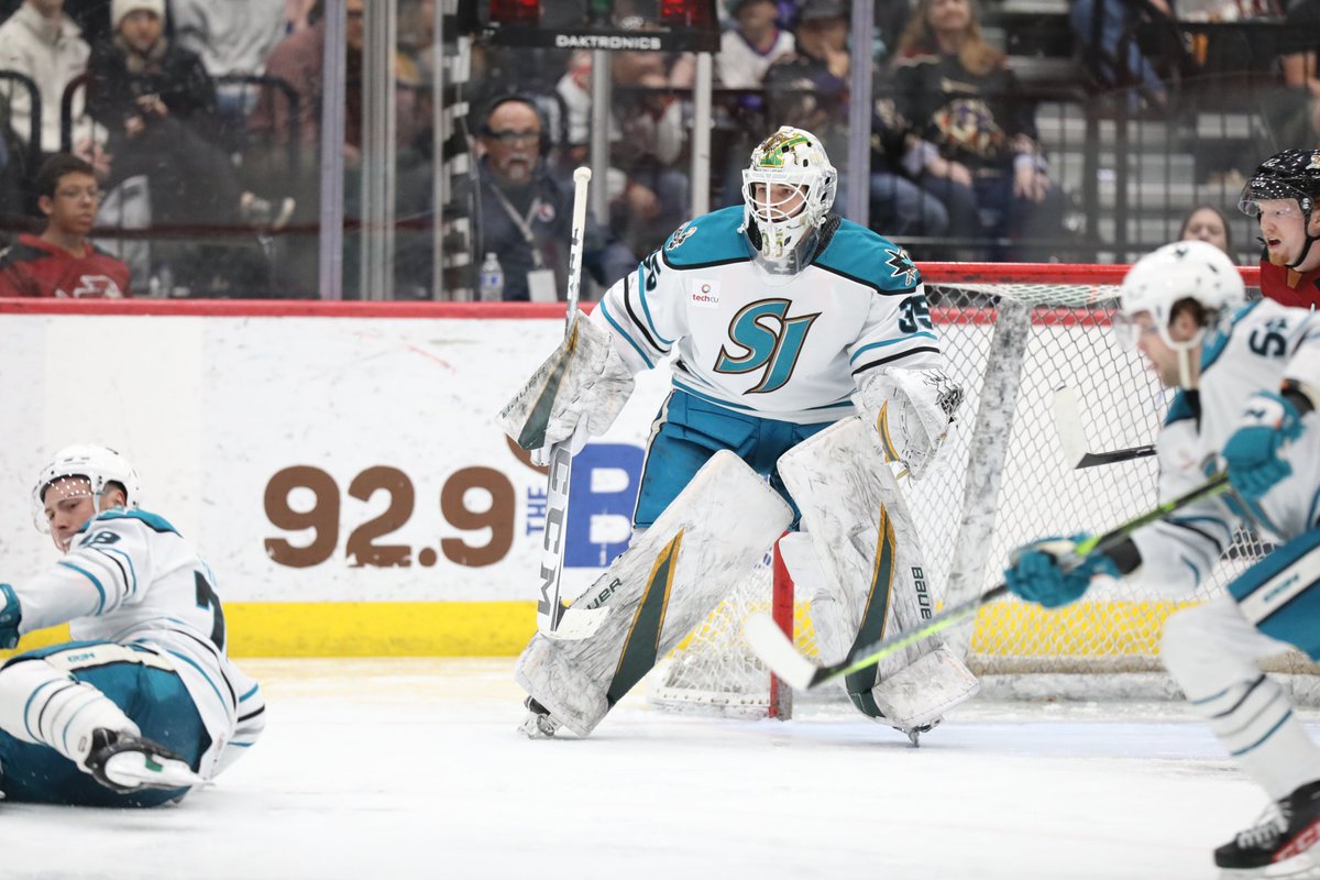 UVM Men's Hockey tweet media