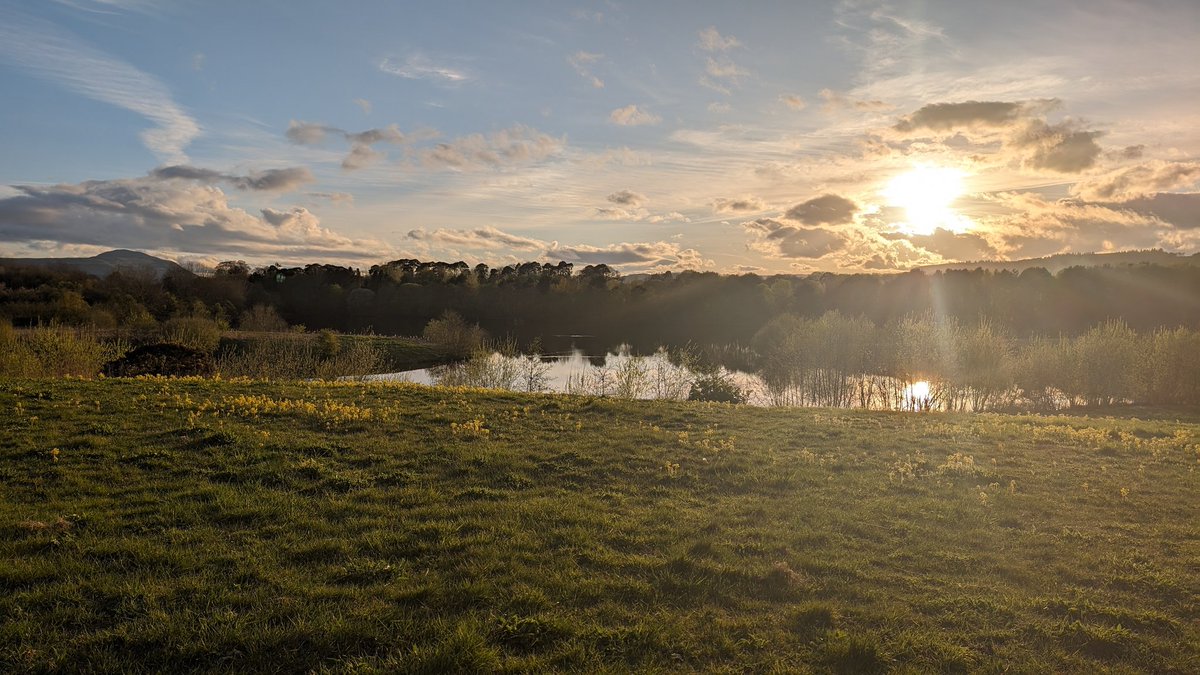 Birnie and Gaddon Lochs tonight. #OutAndAboutScotland