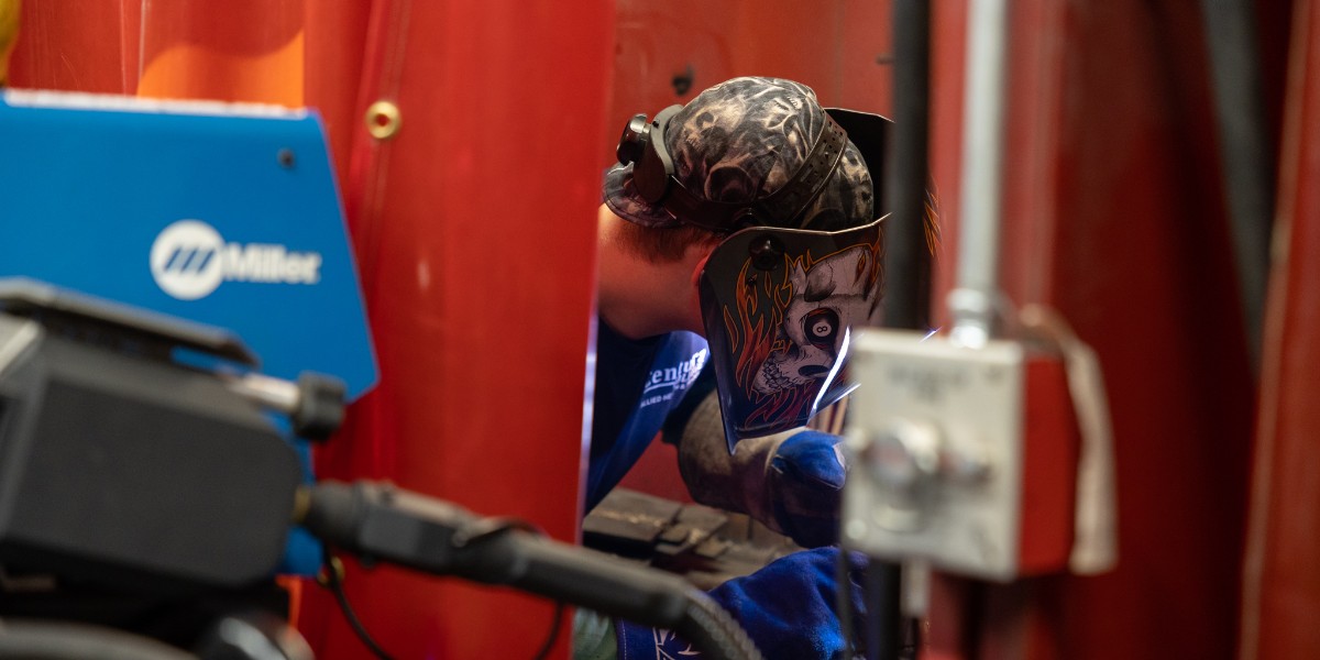 Making sure our students have the tools for success #nationalweldingmonth 💪🔥

#CenturaCollege #Tradeschool #weld #welding