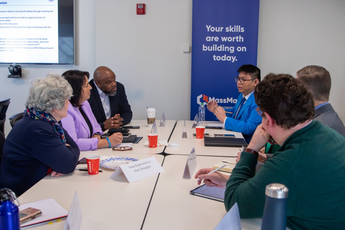 MassEducation's tweet photo. Get ready, Massachusetts! #MASTEMSummit is coming your way 5/15 at @BridgeStateU, where we will highlight the opportunities that exist for students to study computer science and enter the growing tech sector! Learn more: https://t.co/KvLTXz3K9s https://t.co/TVwaSPLYgF