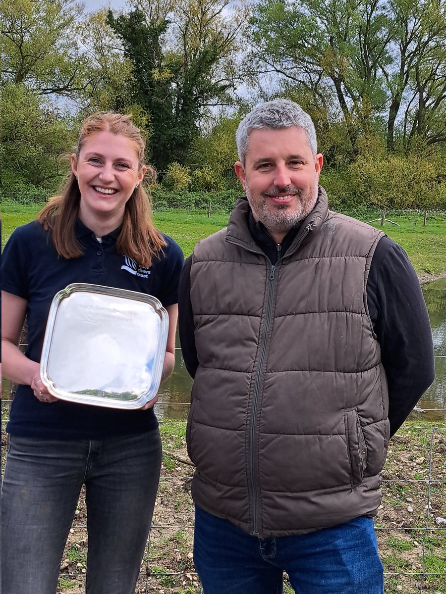 Thames_RvrsTrst's tweet photo. We've recognised the importance of providing hands on river education for children in &amp; by their local rivers; with the new TRT Peter Spillett Award going to Robyn Shaw, Education &amp; Engagement Officer at @SE_Rivers_Trust
To read more visit:
https://t.co/O9mLd2mdBi https://t.co/pEUjyvygRv
