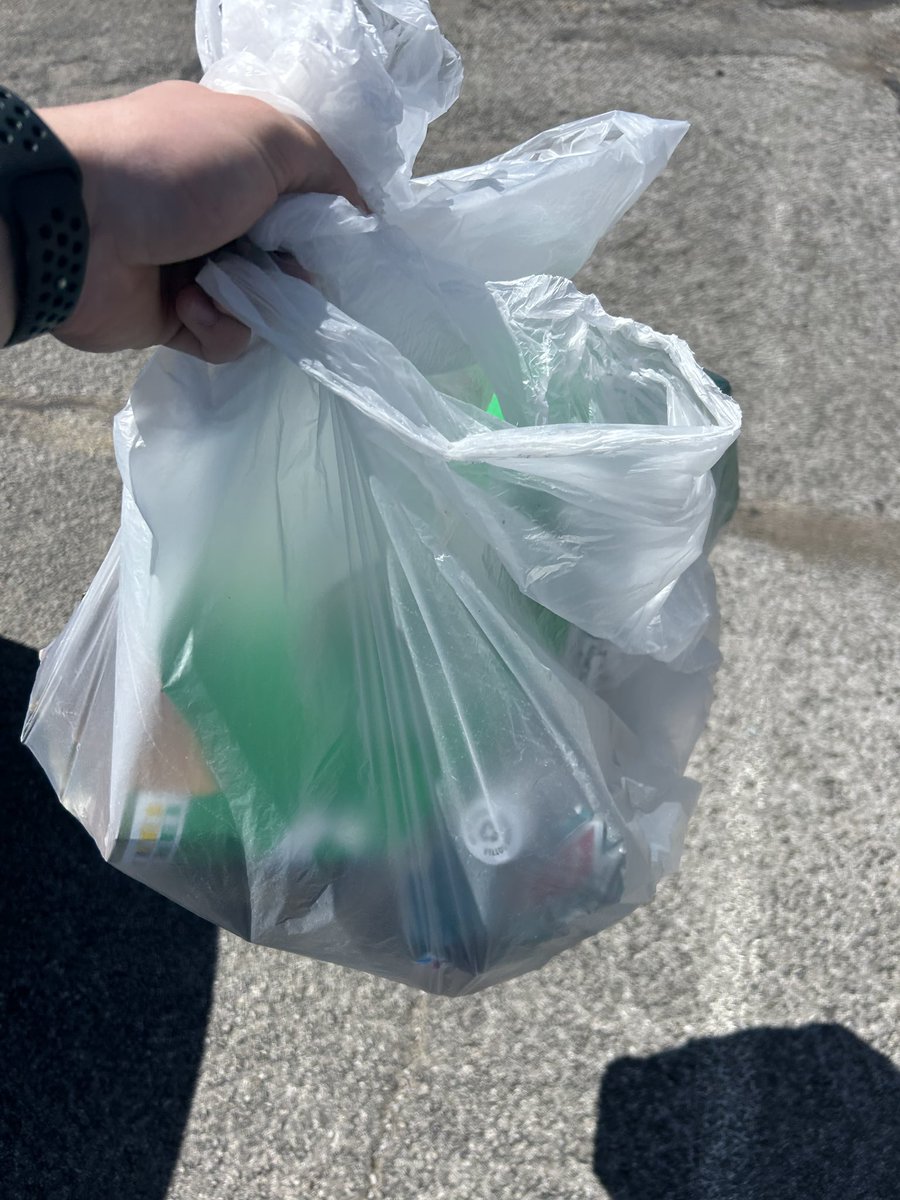 I had a great time cleaning up the campus for Earth Day today with the NHS crew!!! <a href="/Glenpool_FB/">Glenpool Warrior Football</a> <a href="/rueger_tatum/">Rueger Tatum</a>