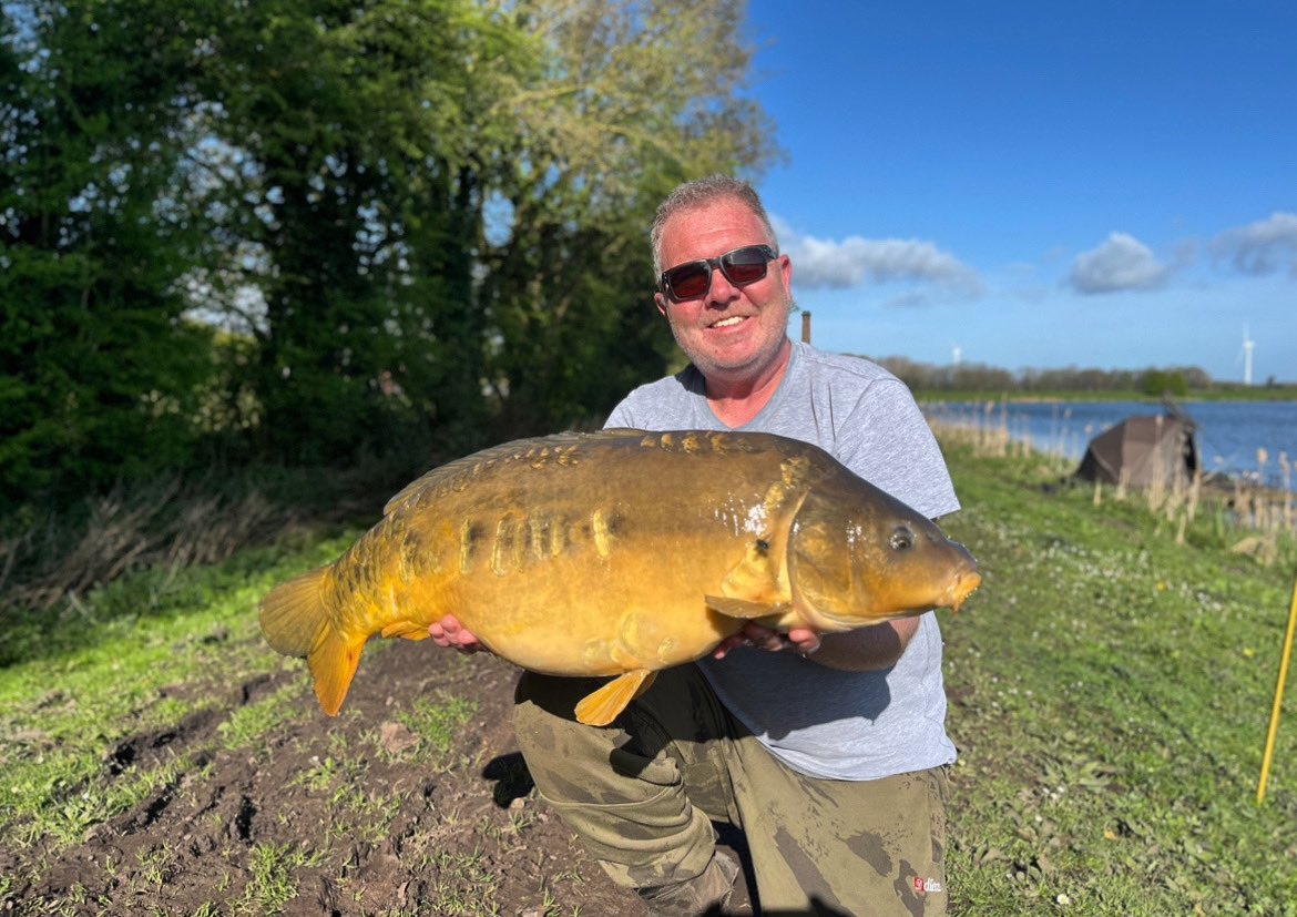 If I do say so myself that’s a stunner. The Carp is a nice one to. <a href="/mistralbaitsUK/">Mistral Baits</a>  Atlantic Crab 🦀 doing it still