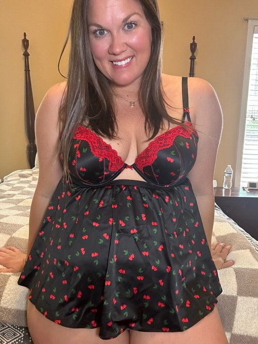 Are you craving cherries? 🍒 https://t.co/eUd4ZfEJDw