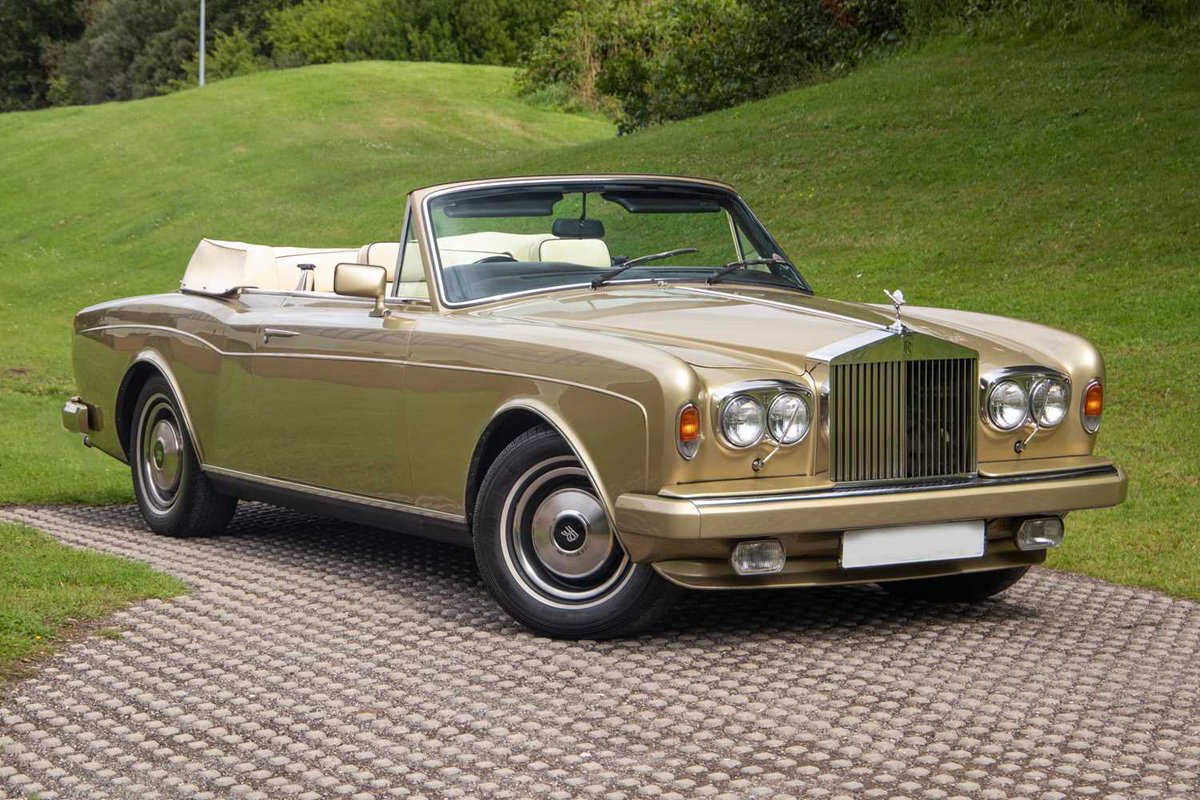 In our humble opinion, there are certain models of car that look even better as convertibles than they do as coupes. What do you reckon are the dropheads that steal the show from their hardtop cousins? ❤️🛞