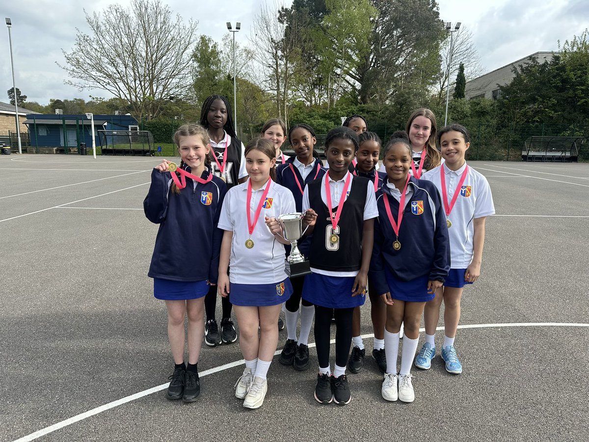 TenisonsPE's tweet image. A fantastic way to end the netball season for our year 7A team @archten 
Four consecutive wins and placing first in the tournament. 🏆🥇

Thanks to @croydonssp and @ShirleyHighPE for hosting. 🙏🏿

#sport #netball #thisgirlcan #ABT