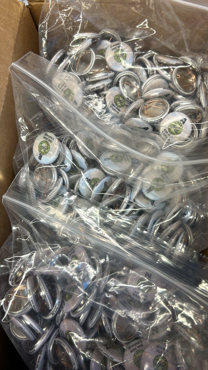 Just over 1 month until the start of #RNA24! We look forward to seeing new and old RNA friends and we even have some fun buttons to give out to those who attend the Junior Scientist Events! #RNA2024