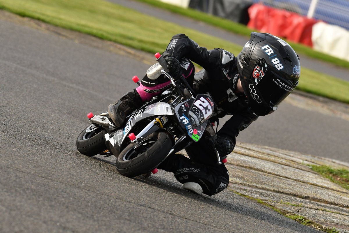 GrassrootsToGP's tweet photo. Fab-Racing AC40 Pro Class - Round 1 Lydd;
#23 Henrie Brodie
#95 Arthur Richh
#96 Caelan Ratcliffe
#126 Oliver Wilson
📸 Dale Baldwin Photography
#MotoGP #Minimotos #Fabracing https://t.co/RfMrFaQraK