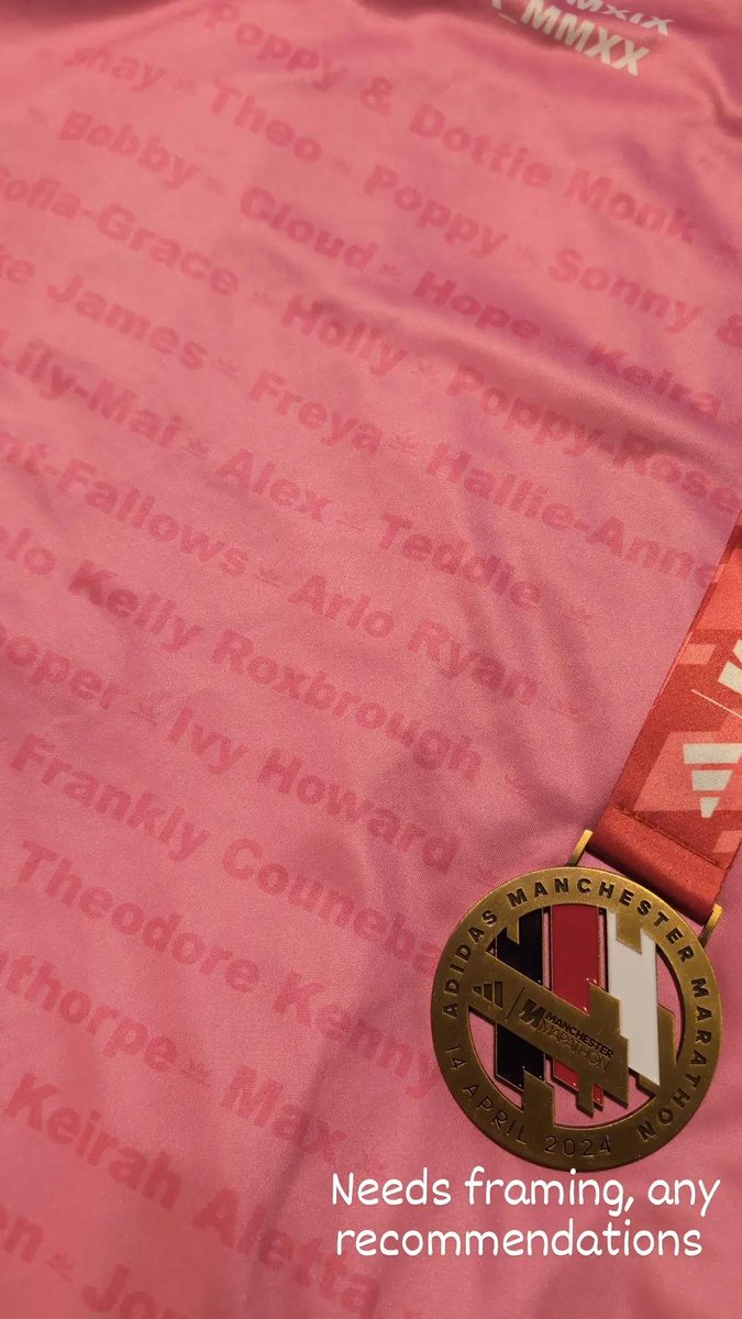 Need my @Marathon_Mcr shirt framing, any recommendations of companies to sort it? Shirt, medal, shoe tags, race number and the picture of me and Orla crossing the finishing line