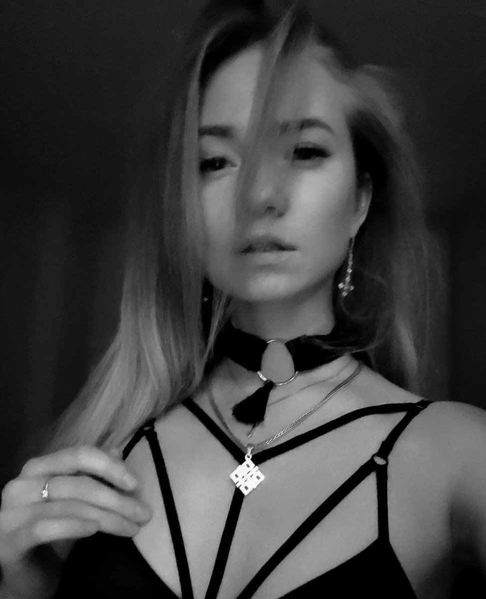 InWdkio's tweet photo. Good night 🌃, мои дорогие! https://t.co/rmc8YVY0iK