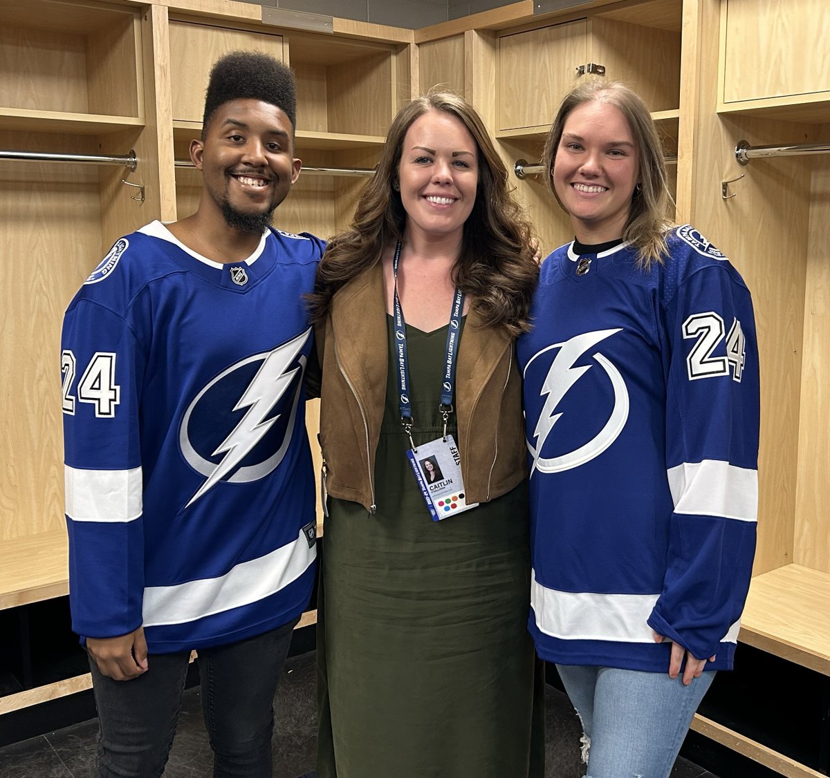 Most of u know Josh Felder as 1 of the stars in the film Champions, or have seen him dance w/The Weeknd at the Super Bowl. Well, this past weekend he did something really special at the @TampaBayLightning home game. #Inclusion #Autism #IDD FULL STORY 👉 loom.ly/t9WcAPQ