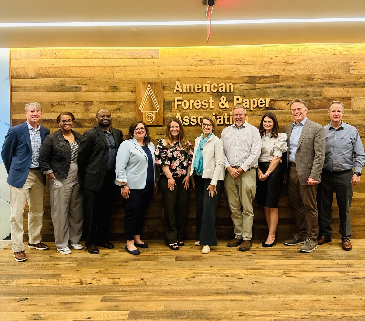 Glad to host a recent Forest Value Chain leadership meeting here at @ForestandPaper office. This group collaborates to ensure the positive story of sustainable forest, forest products and carbon benefits is shared and understood.
