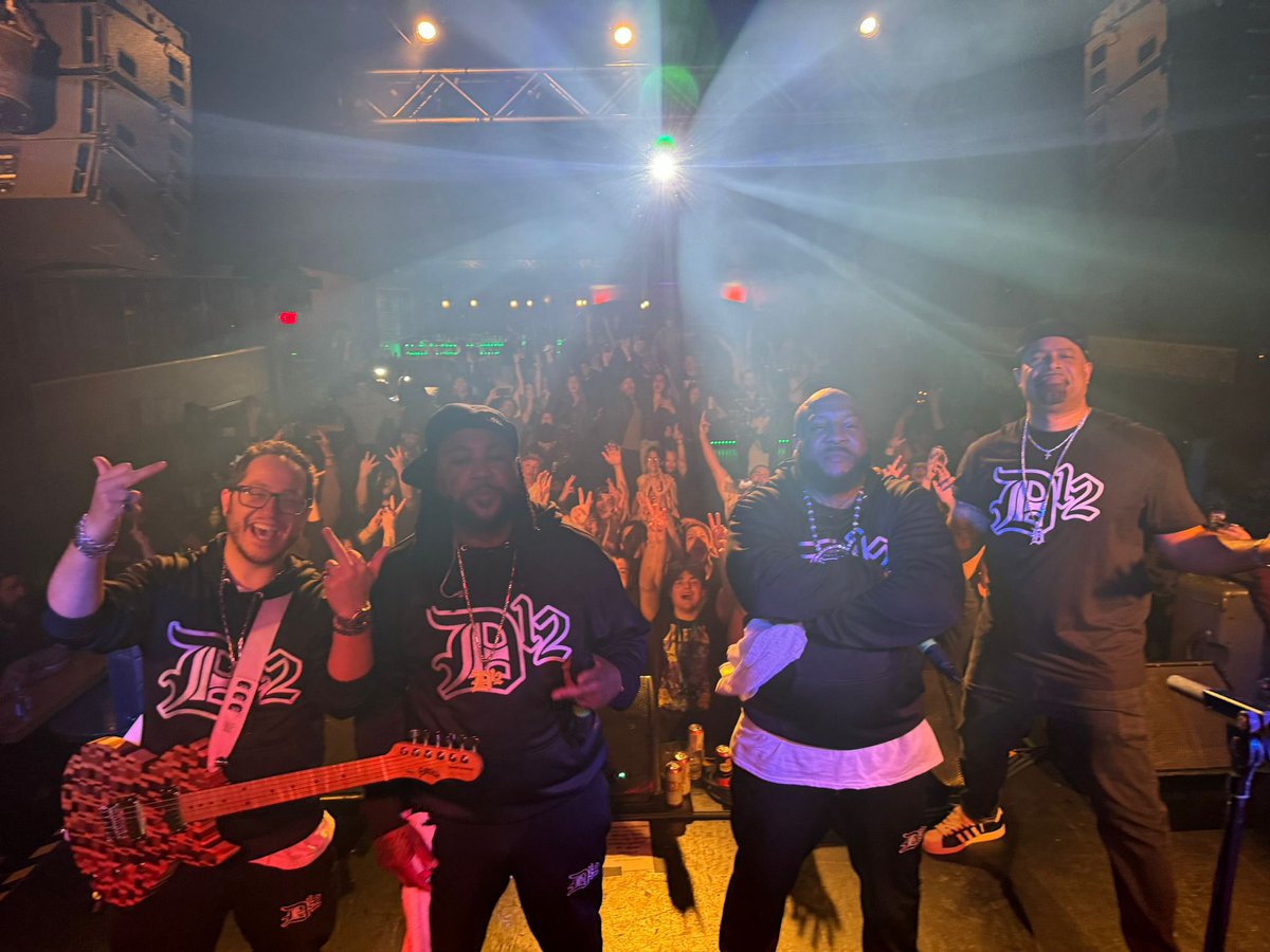 Victoria!!!

Thank you so much for having us, y’all were da best!!!

@D12
@McVayD12 
@KunivaD12 
@DJInvisible313 

#D12 #Canada #Victoria #20thAnniversary #Tour #DirtyJake #BocaJMusic #BassmentSounds