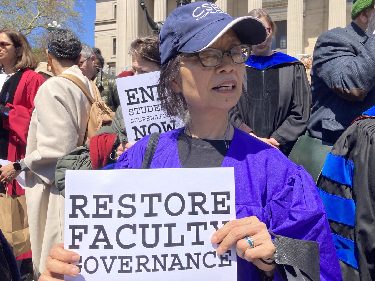 .⁦@MarieMyungOkLee⁩ at the #columbiauniversity faculty protest today